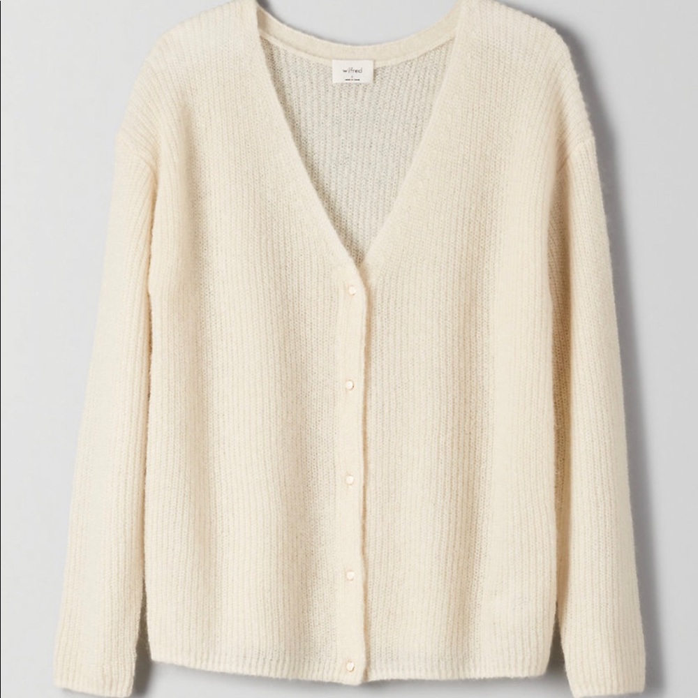 Aritzia front to back sweater Wilfred cardigan